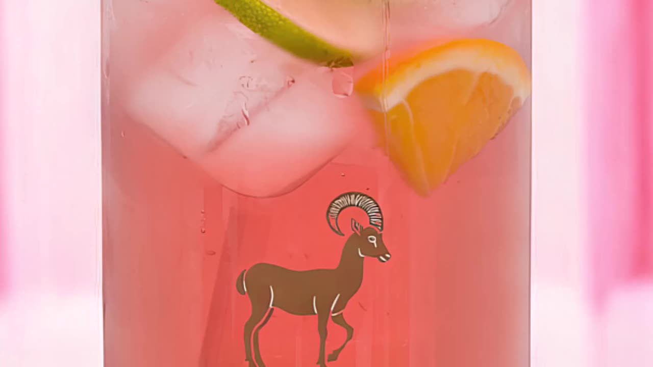 Refresca tu estilo con este vaso exclusivo de El Aries! #VasoÚnico #EstiloMexicano