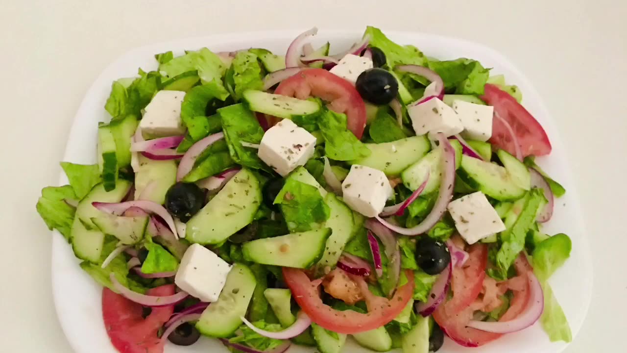 Greek Salad recipe// Full healthy salad