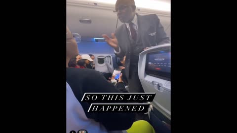 Singer Discovers On Flight She's Nominated For 2 Grammys, Starts To Sing For Everyone