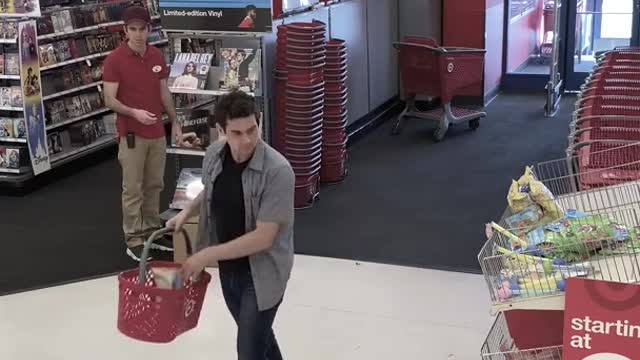 This employee's reaction was priceless!