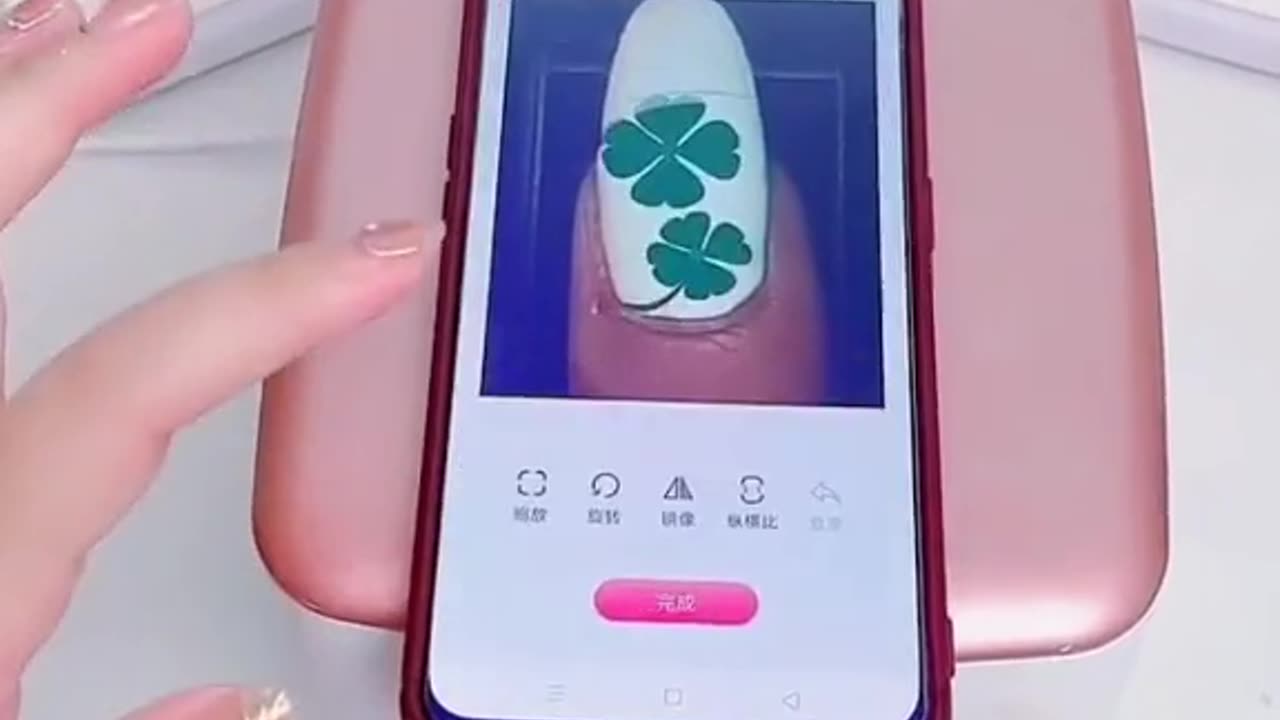 Chinese technology fingers Polish 💅