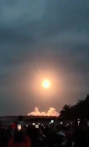 China’s Fusion Reactor Ignited an Artificial Sun for 17 Minutes