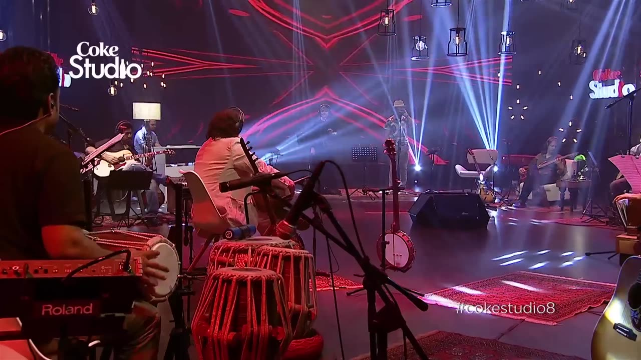 Coke Studio Season 8- Man Aamadeh Am- Gul Panrra & Atif Aslam