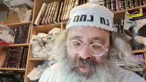 ר' יהודה אומר משום ר' טרפון אין אחד מהן נזיר לפי שלא נתנה נזירות אלא להפלא- שיר נ נח מסכת נזיר דף לד