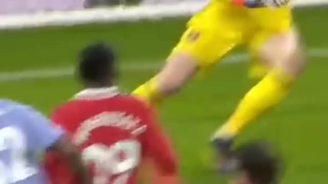 Brilliant save from David de gea #rumble #rumbles