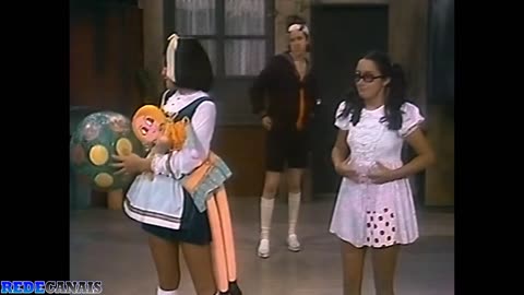 Chaves - 1° Temporada Episodio 8 - Uma Visita Muito Importante / Os Comtrabandistas de Joias