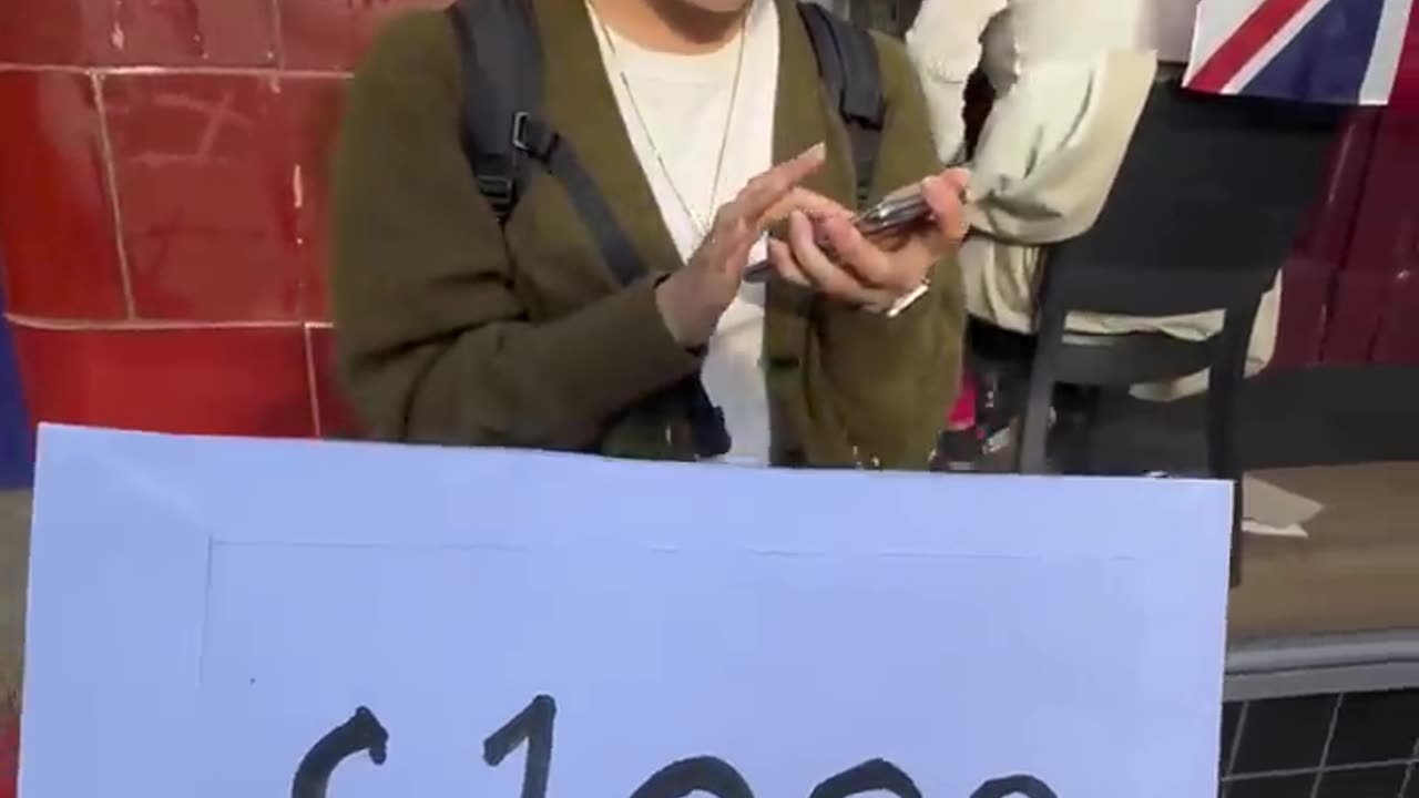 Money Help Prank 💵 💲 🤑 💸