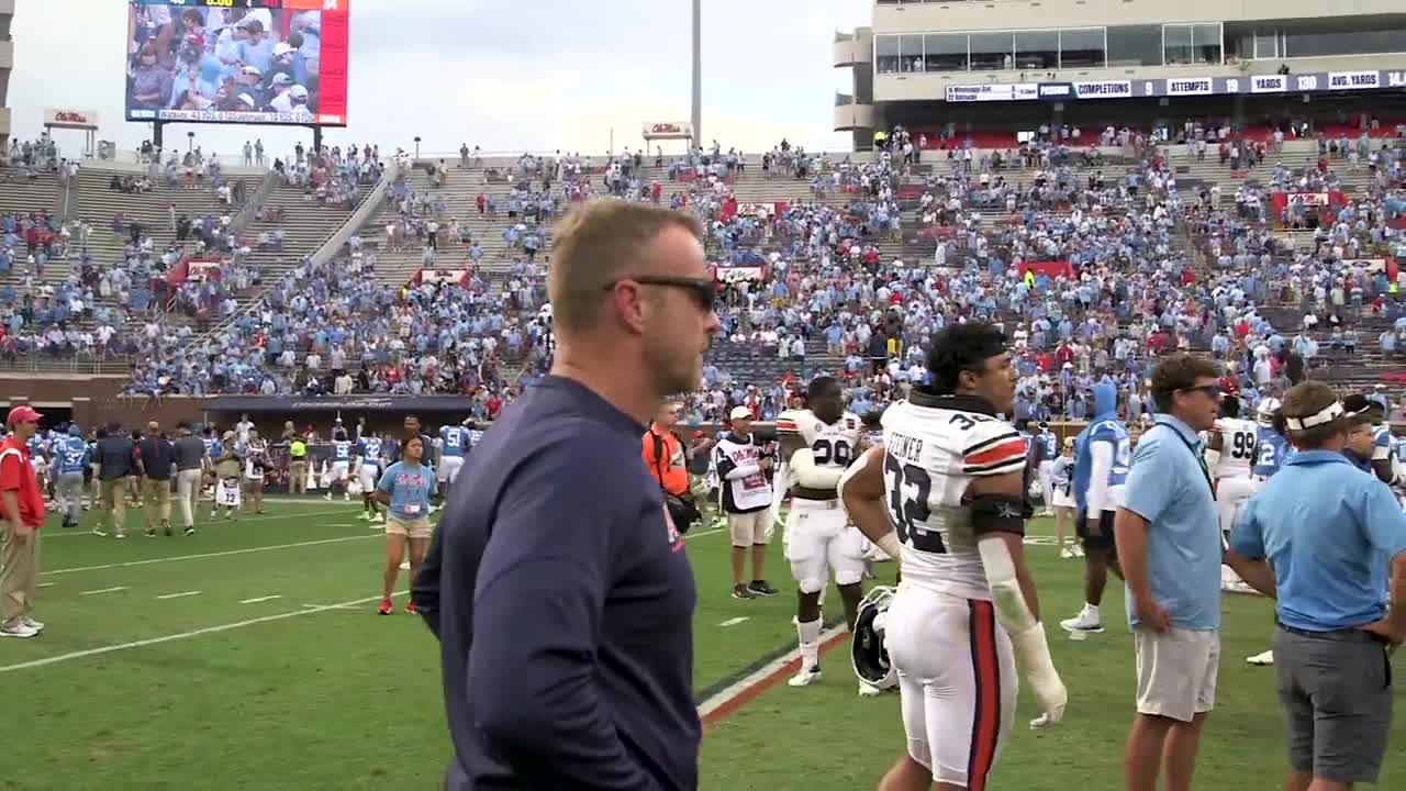 Auburn students, fans head for exits in 3rd quarter of loss to Arkansas (2)