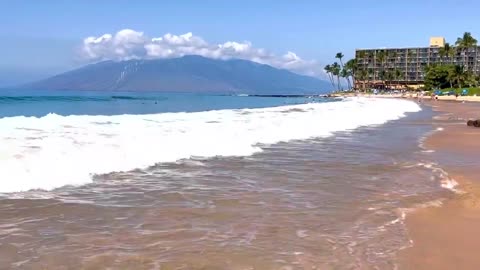 Keawakapu Beach, Maui - Mana Kai #402, top rated VRBO condo, ocean end on the beach