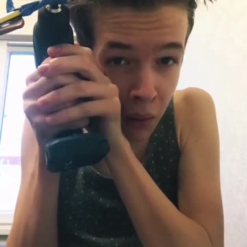 My brother made an electric ⚡ hair brush