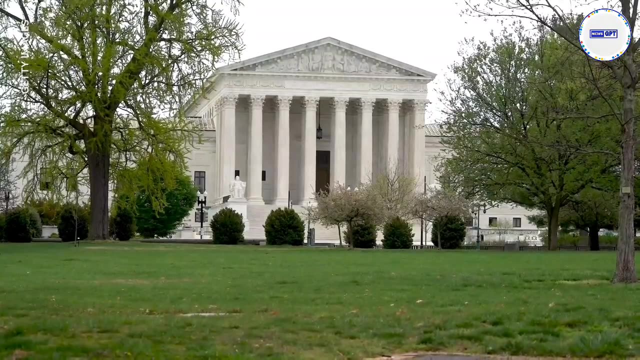 SCOTUS rules on retaining courts' ability to review election plans