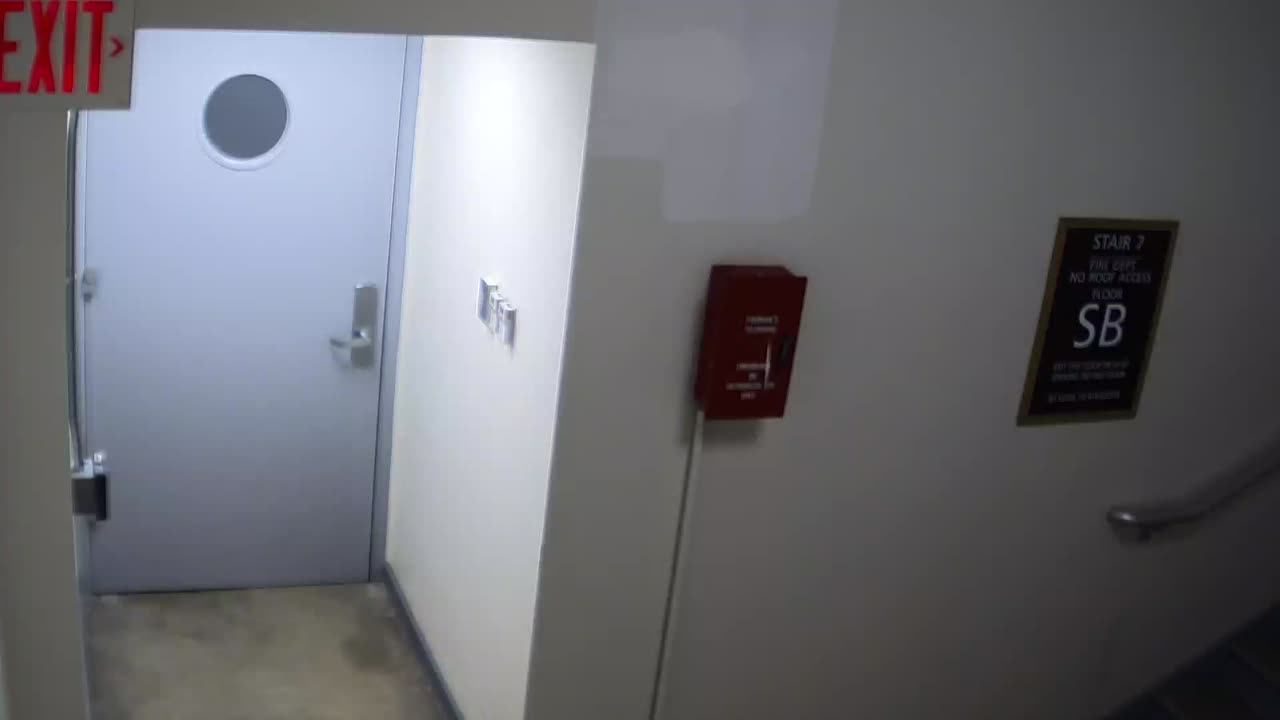 6111RHOBSBSWStair7_2021-01-05_02h00min00s587ms.mp4