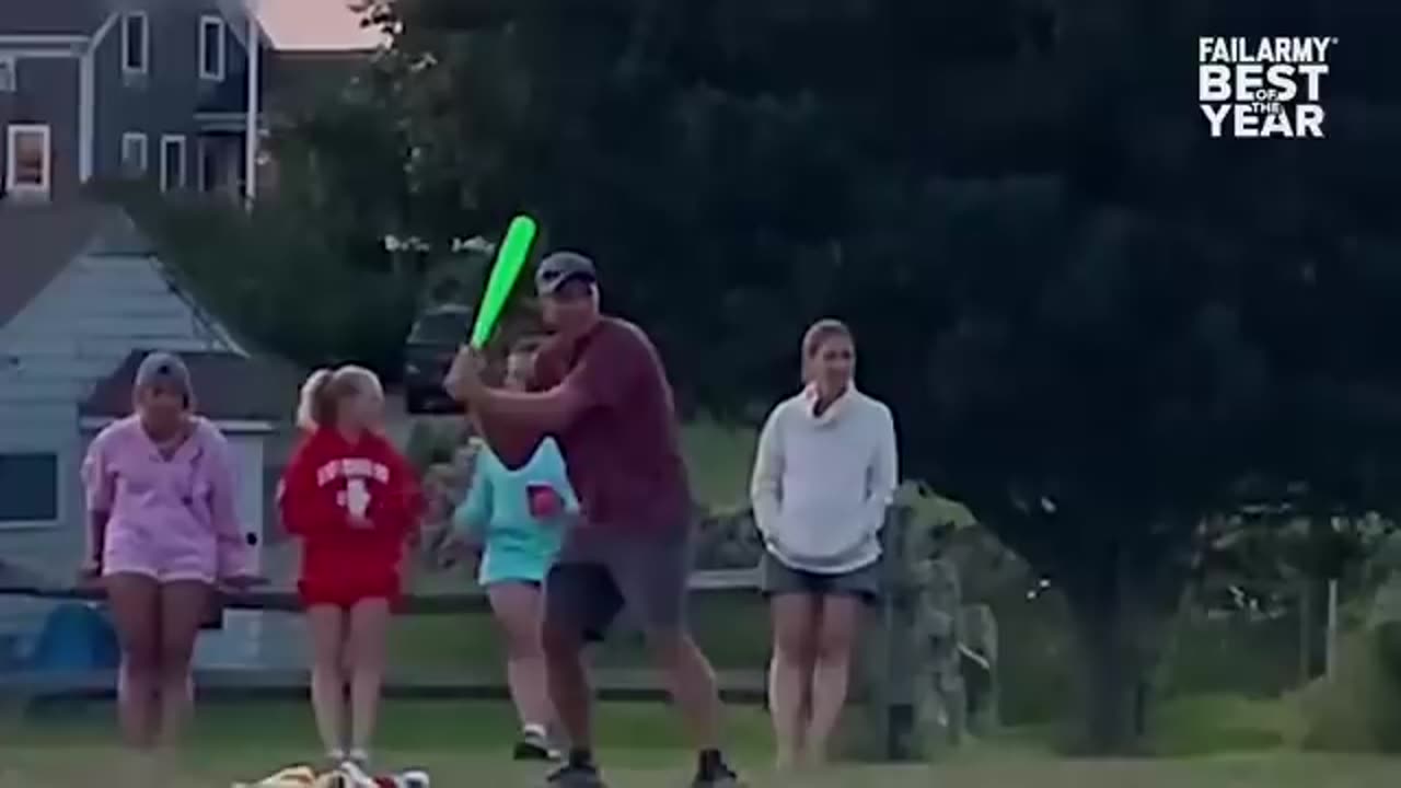 Best fails of the year| try not to laugh