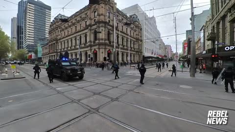 Riot squad fires rubber bullets and tear gas to CRUSH Australian construction worker rally