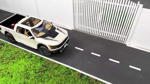 Bon Bon Making Colorful Popcorn