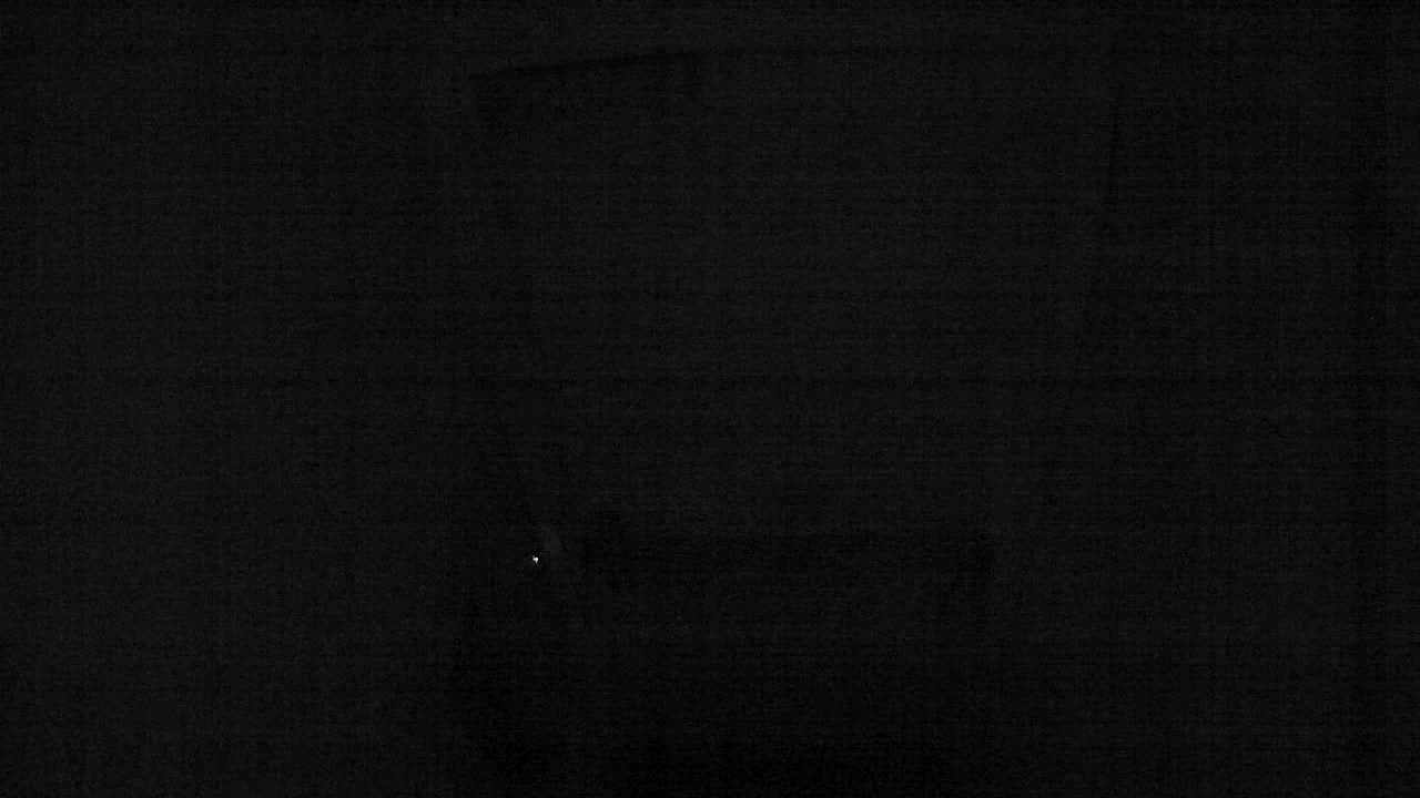 1480HSOB06SH642EExitStairwell_2021-01-05_06h00min02s190ms.mp4