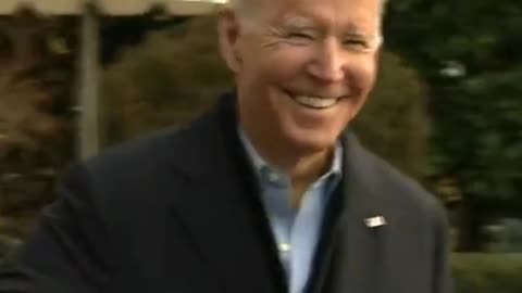 BIDEN LAUGHING AT REPOTER'S QUESTION ON COVID DEATHS. 🤨