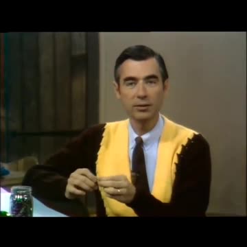Mr. Rogers Singing "Everybody's Fancy" 1971