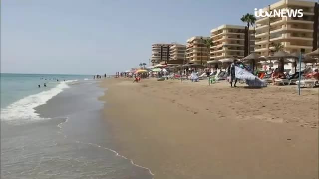 Spain's Covid jab entry rules scupper British half-term holidays | ITV News