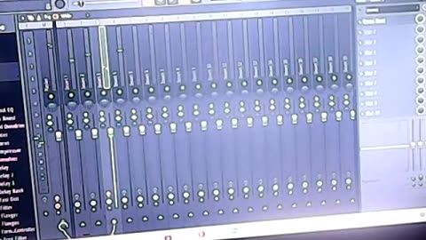 [Cyraxx Youtube 2020-9-17] FL Studio session 1