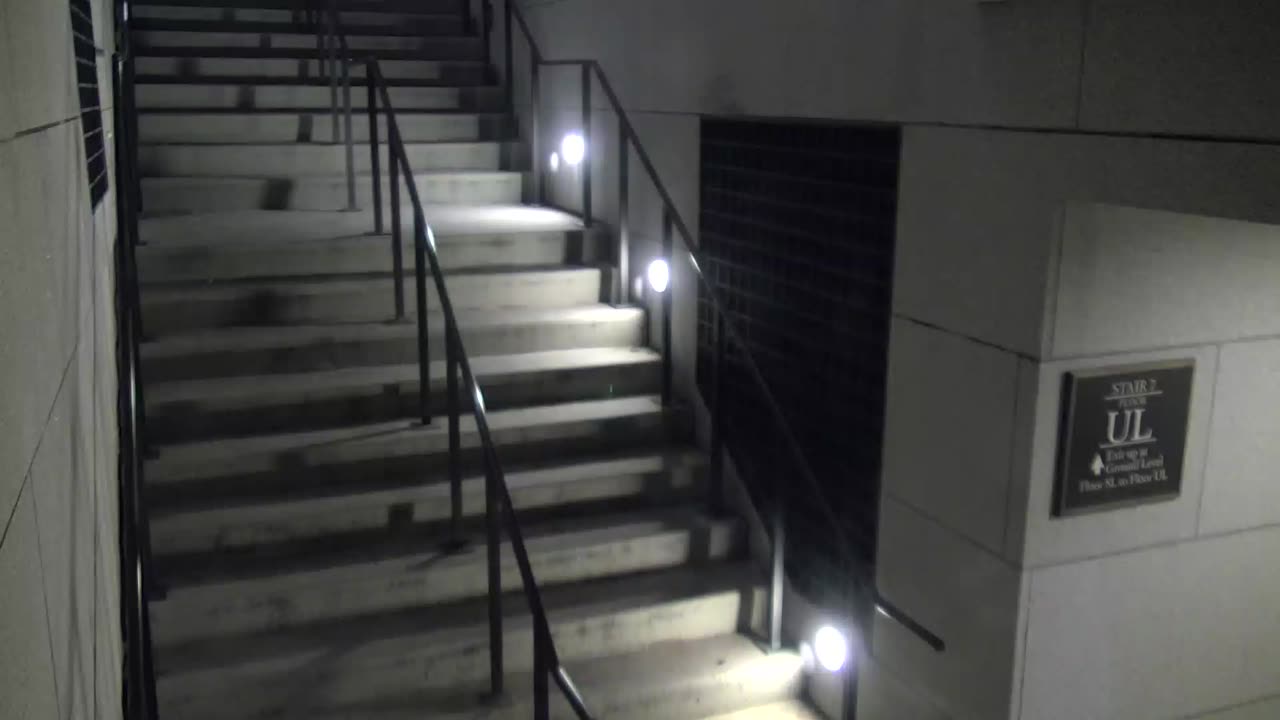 7172CVC00Stairs7-9Exterior_2021-01-05_03h20min00s097ms.mp4