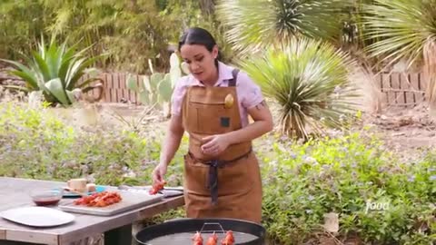 19_Get a Taste of Puerto Rico Pinchos with Chef Yia Medina Food Network