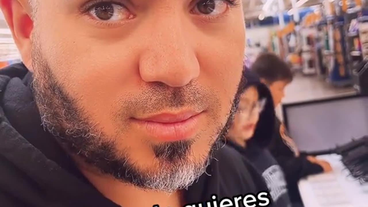 Cuando quieres que tu esposo te compre el nuevo iphone