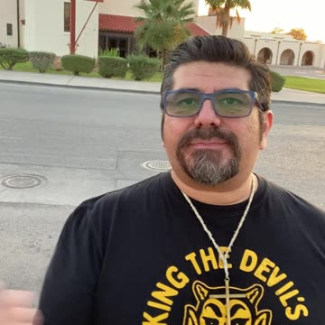 Pateando al #diablo Donde Más le Duele #exorcismo