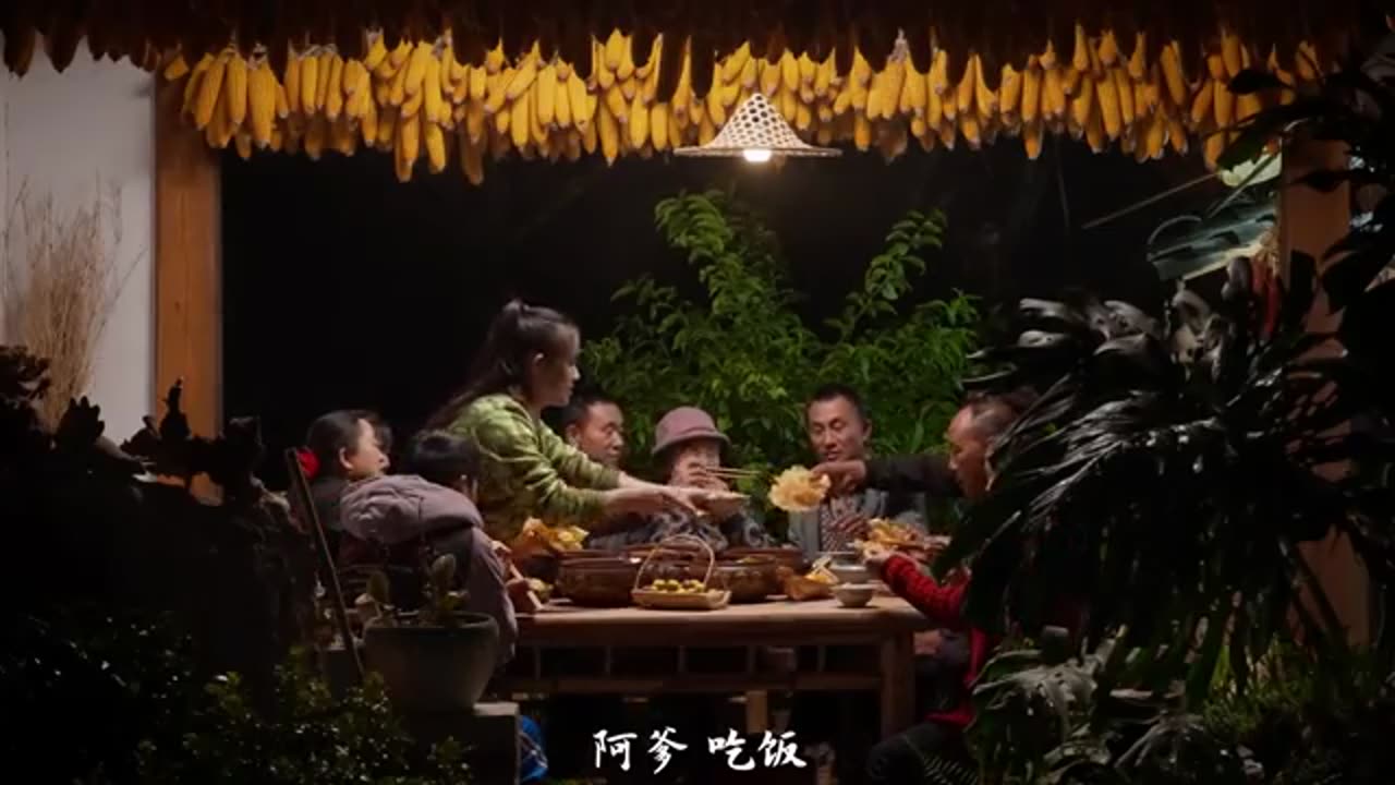 Steam Pot Feast Of Yunnan