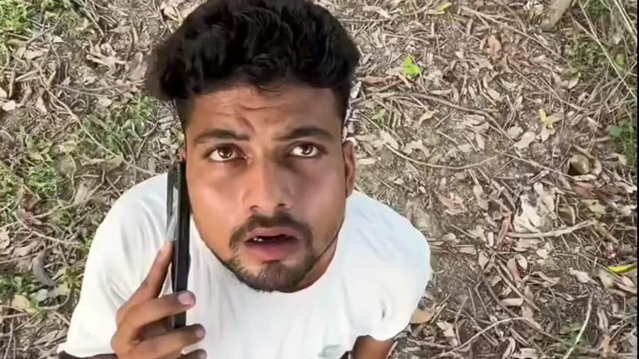 Abhi main office me hon