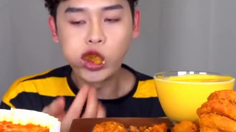 Asmr eating video