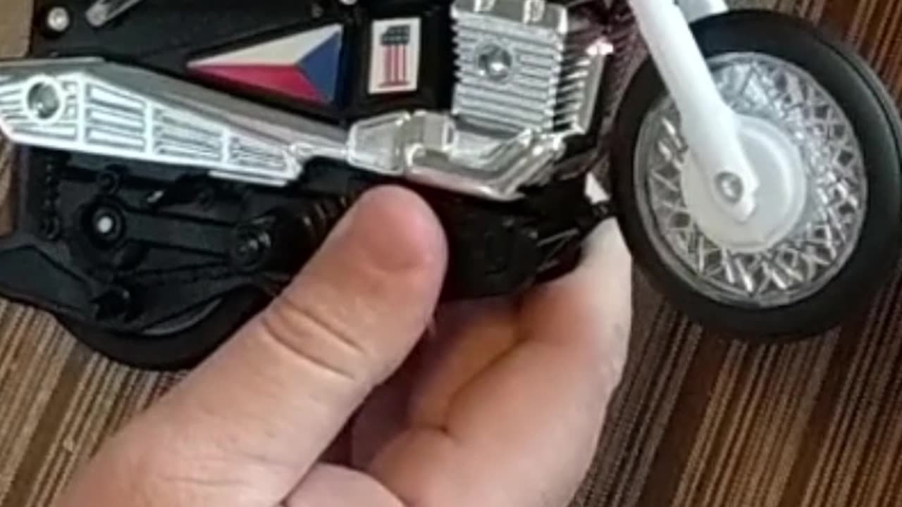 EVEL KNIEVEL STUNT CYCLE Review pt 12 - Unboxing The Stunt Bike!