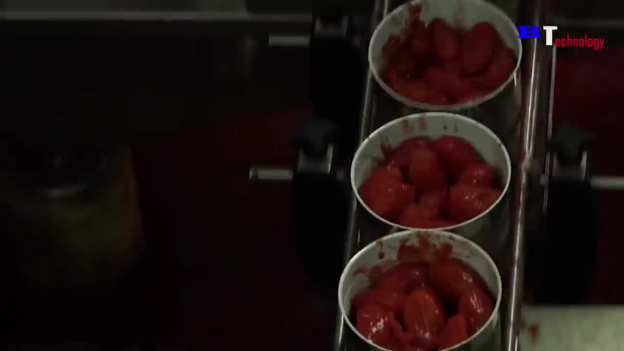 Making Tomato Ketchup: Using Modern Technology for Tomato Harvesting and Processing