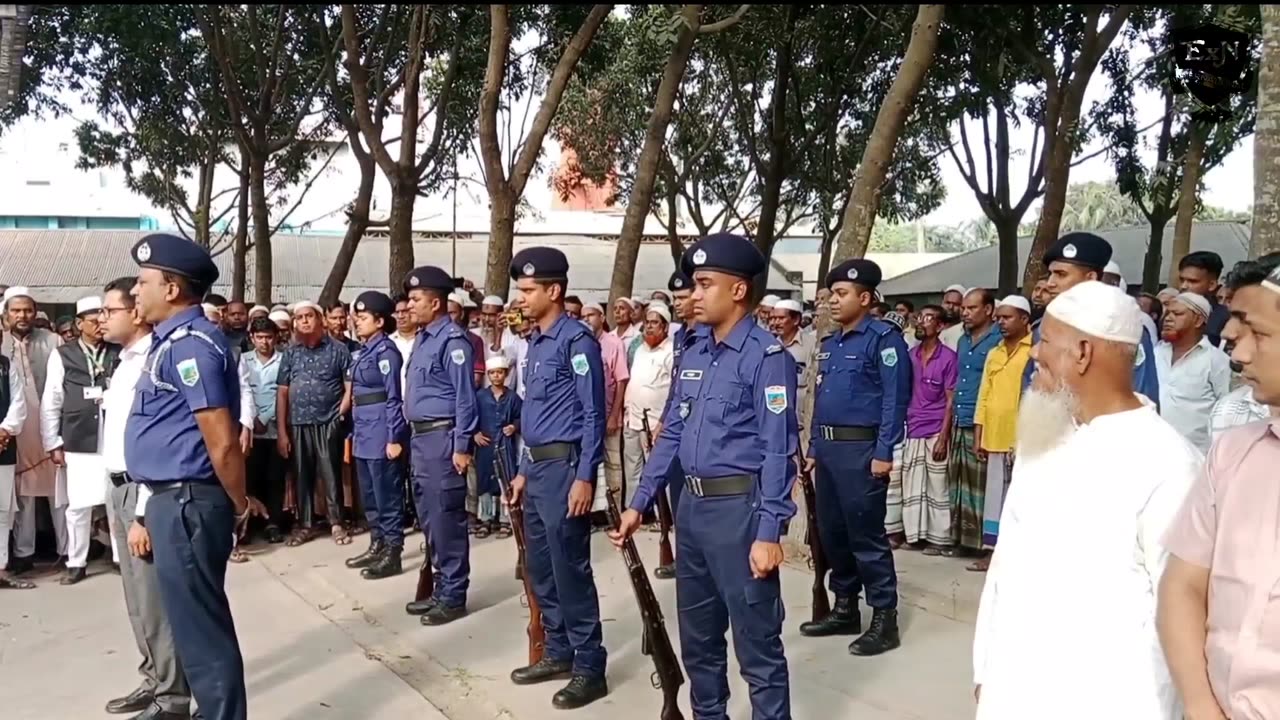 মুক্তিযোদ্ধা ডাঃ শামীম আলমের শেষ গার্ড অব অনার