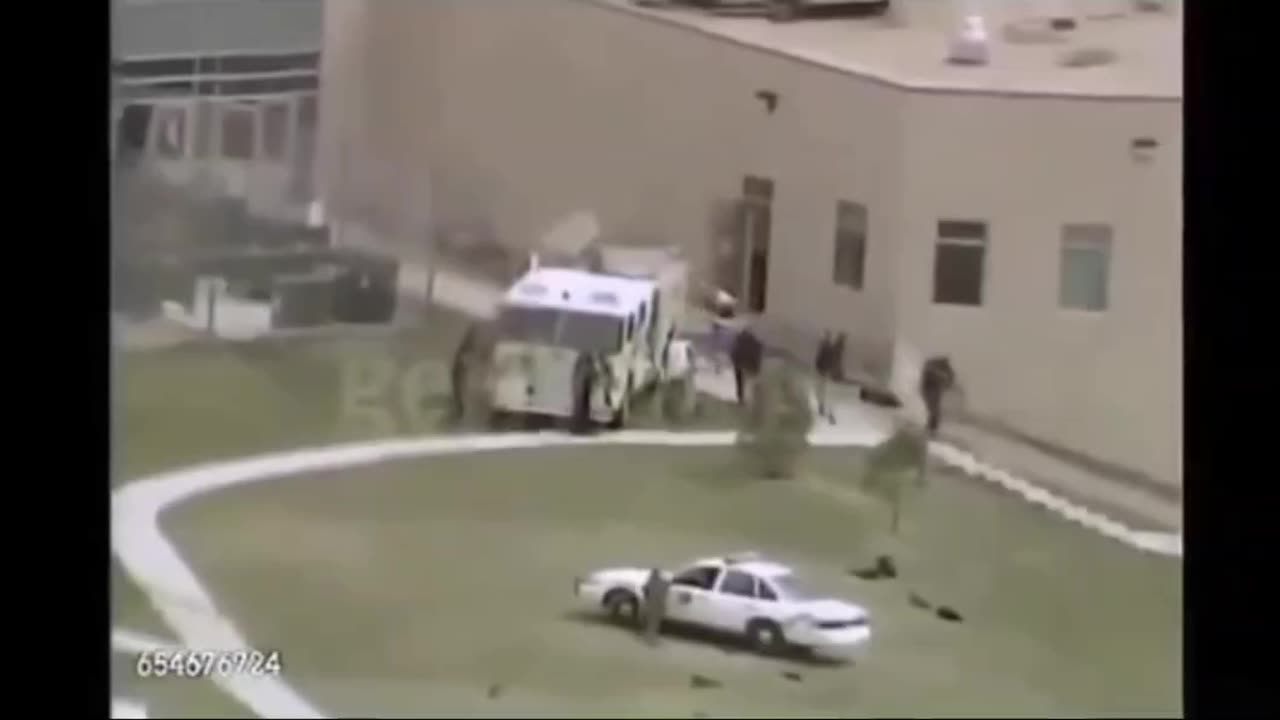 The 1999 Columbine High School Massacre FALSE FLAG - Clear Evidence!!!