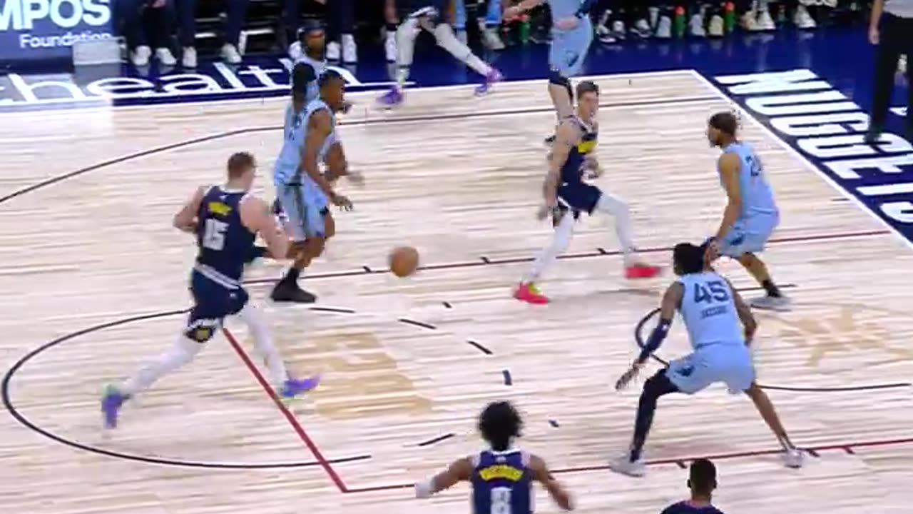 Jokic Heats Up Early! Nuggets Rack Up Points