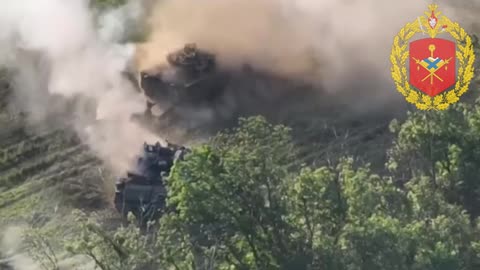 Russians Destroyed a Bradley IFV Near Ocheretino