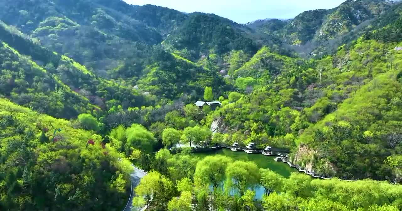 Gorgeous Jiuru Mountain Scenic Spot in spring