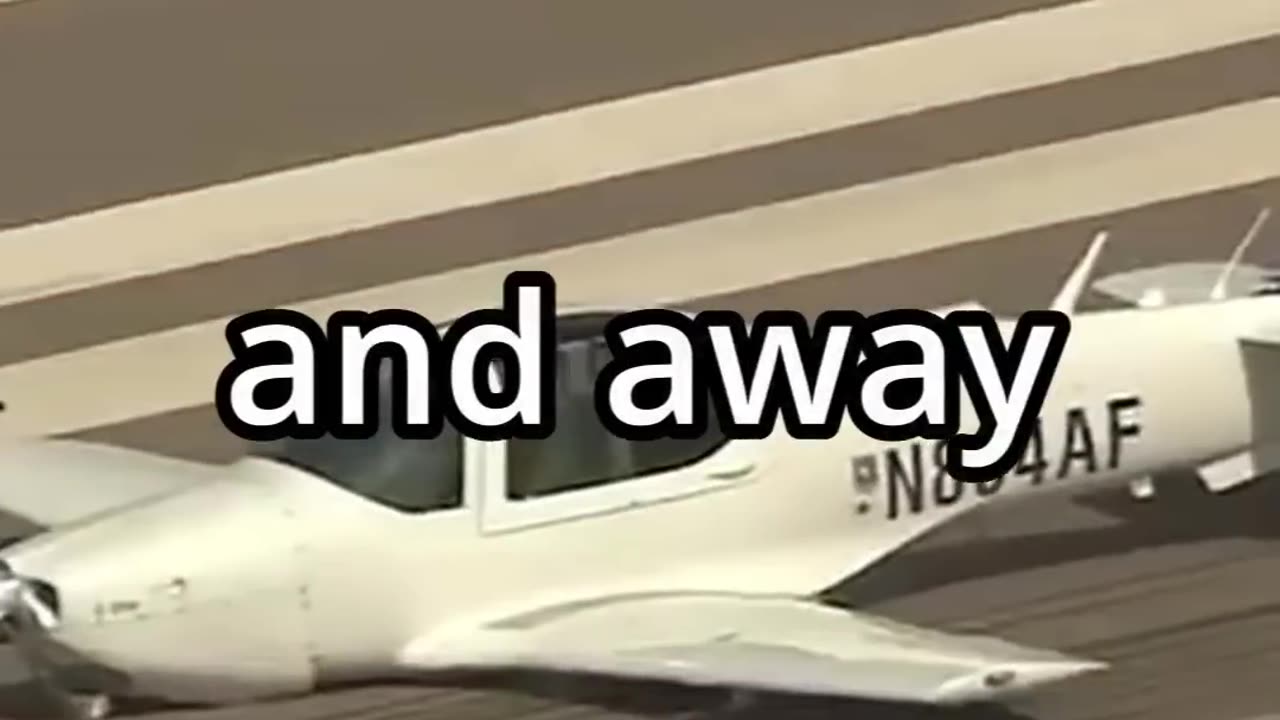 Estudante de 17 Anos Pousa avião Sem Trem de Pouso Brilhante e Perfeito!