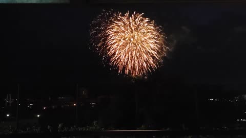 季節外れの花火です