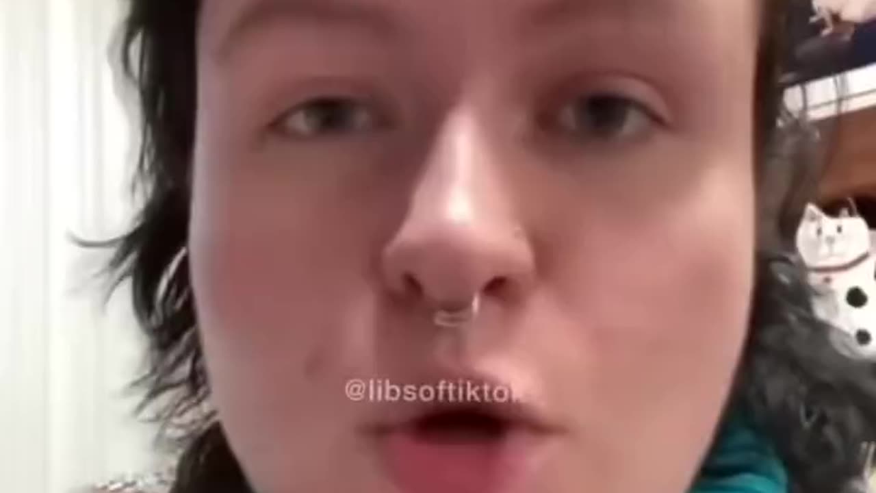 Hodgetwins - Trans claims women can grow a penis while on testosterone and men on estrogen