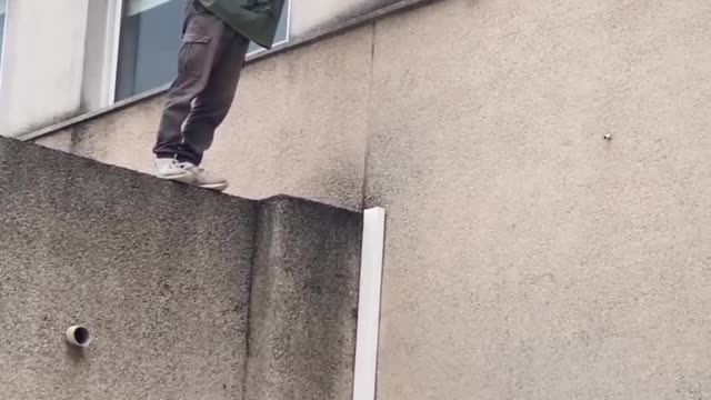 All wanted was a high five parkour