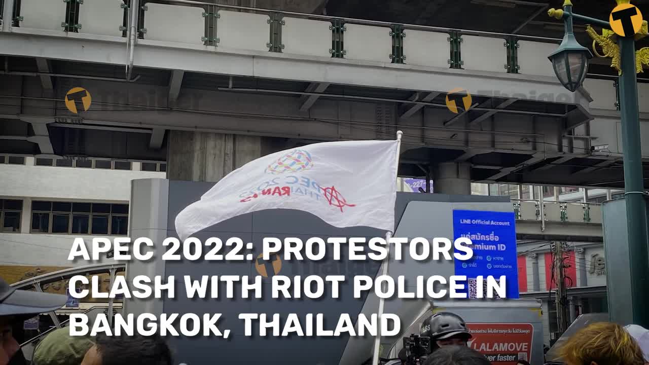 APEC 2022: Protestors Clash with Riot Police in Bangkok, Thailand