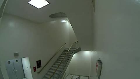 3152RHOB01Stair7_2021-01-05_02h40min01s677ms.mp4