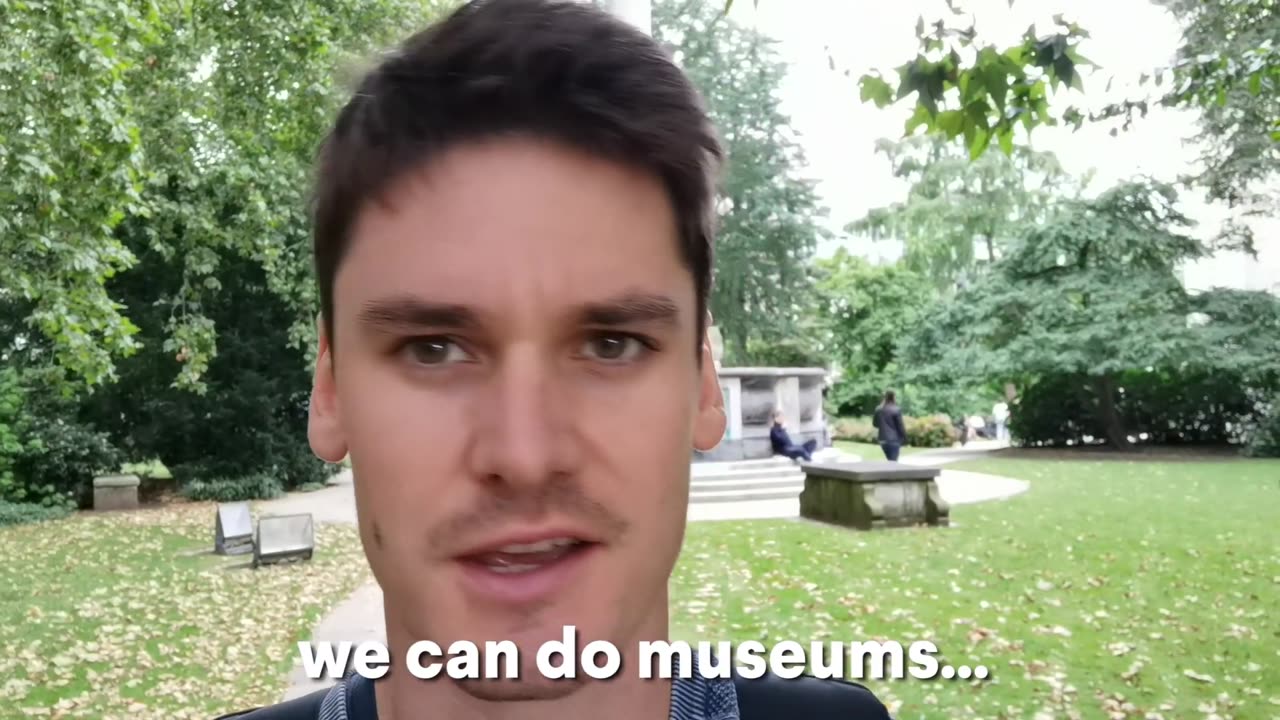 Learn English in London - England