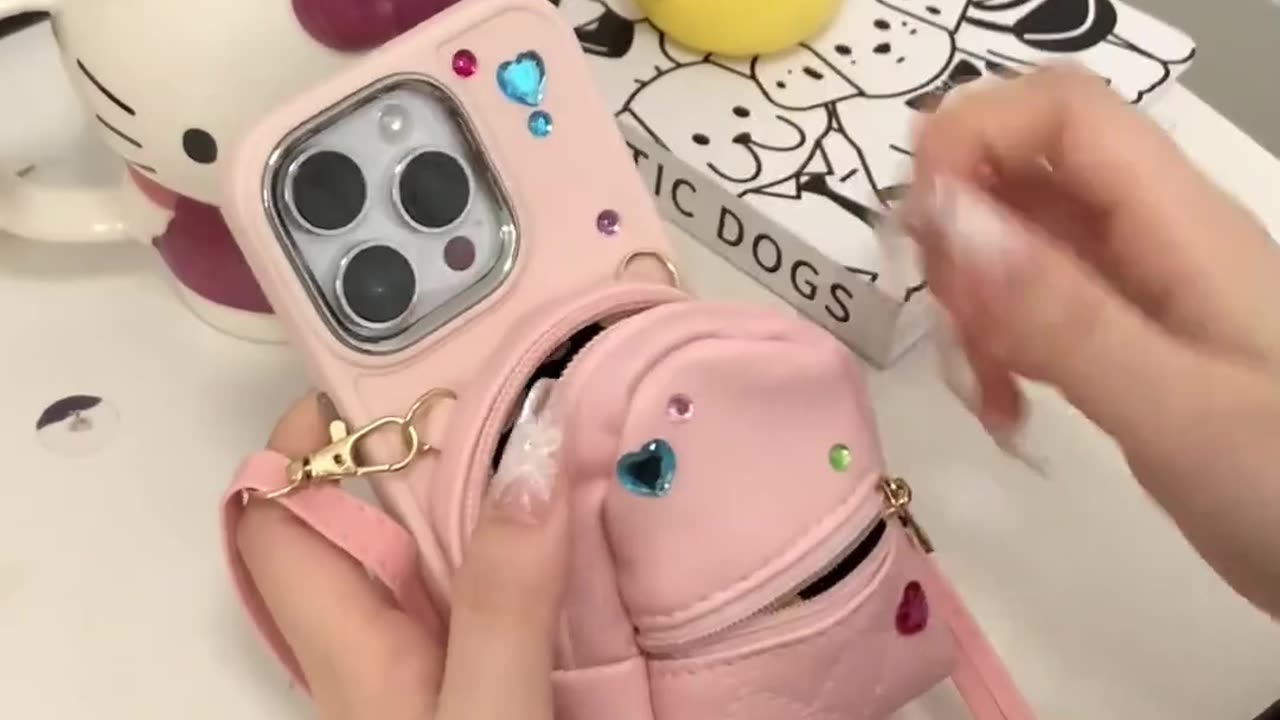 Mobile Phone cover with small bag for accessories