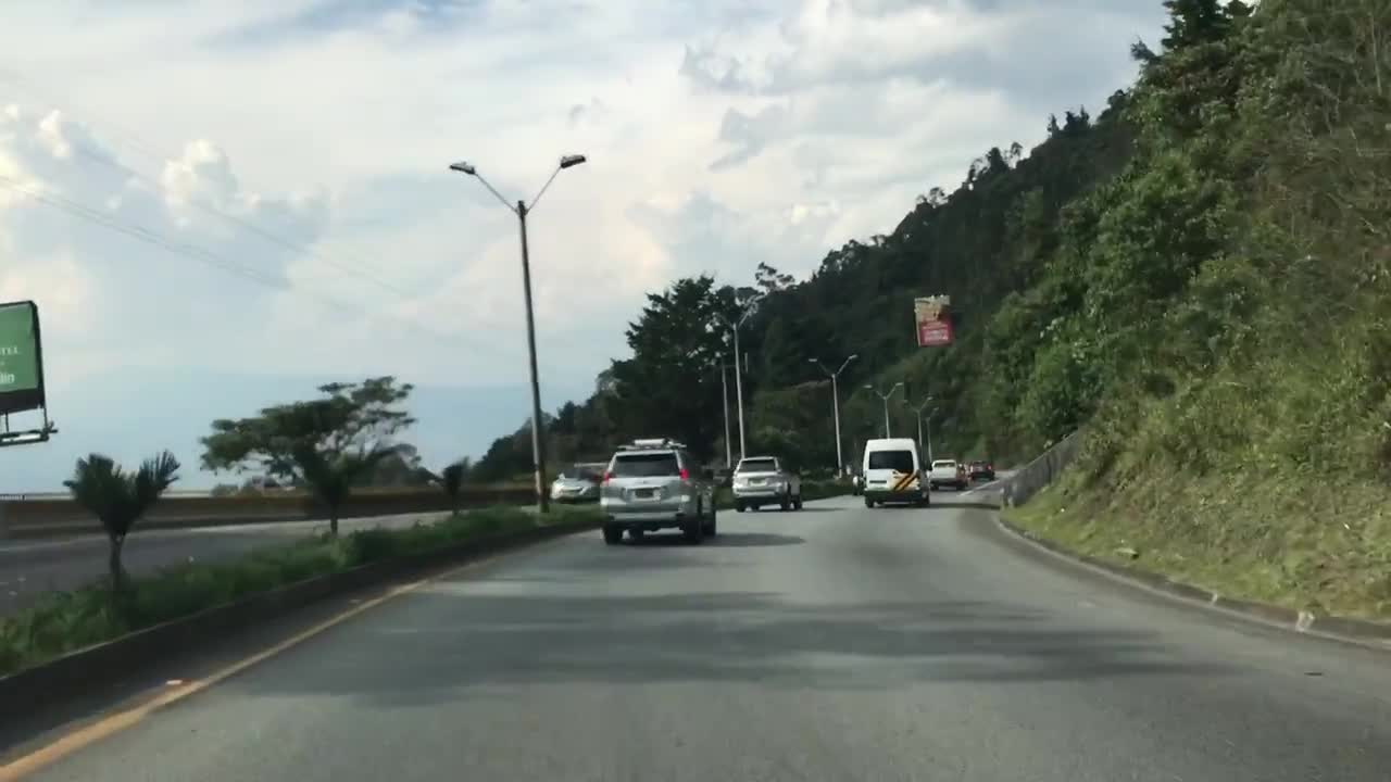 Welcome to Medellín, Colombia! Let the Adventure Begin! (2018)