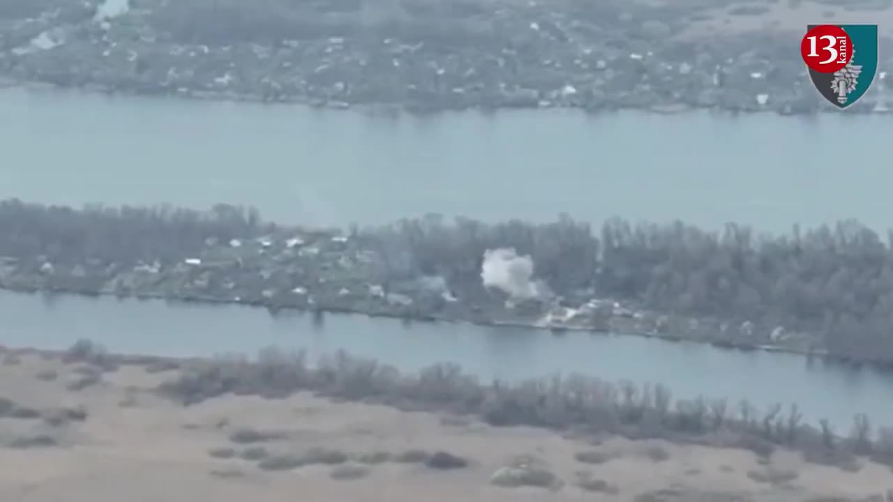 Houses on river bank in Kherson where Russians sought to rest, come under fire