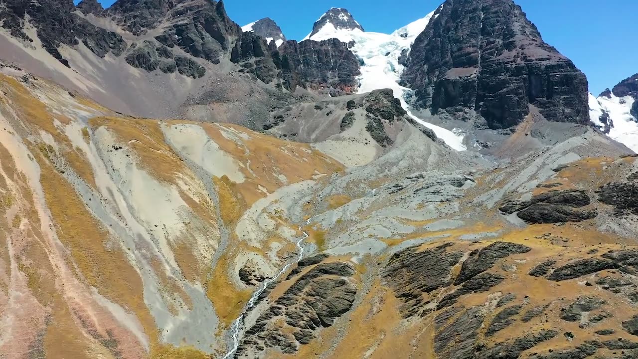 Tranquil Mountain Stream Sounds • Nature Meditation, Sleep Aid