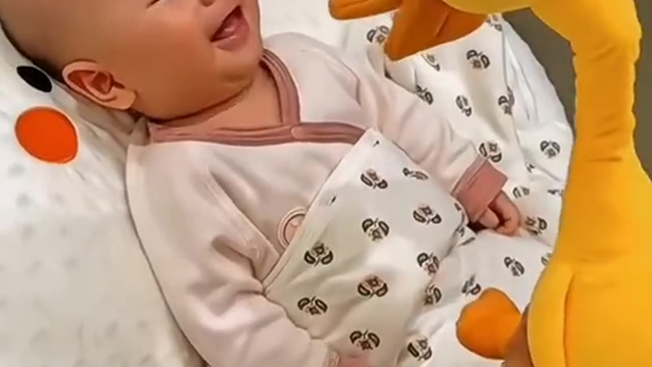 baby fanny video 🤣🤣 #baby #babylove #babytikto